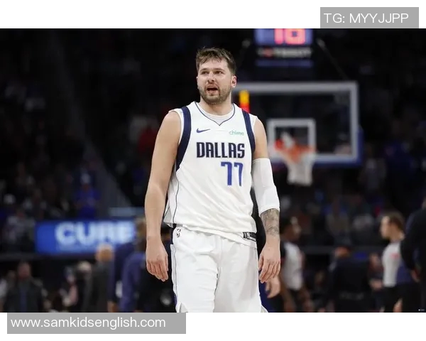 国王对阵勇士伤病报告：拉文和小萨出战成疑，蒙克复出